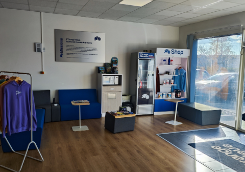 accueil salle de sport lorange bleue la roche sur yon sud