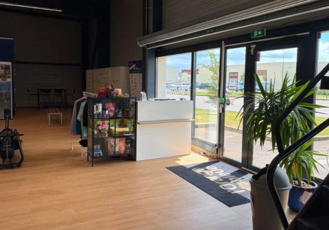 accueil salle de sport lorange bleue bourg achard