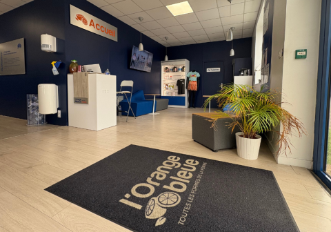 accueil salle de sport lorange bleue cesson sevigne