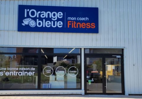 facade salle de sport lorange bleue baud