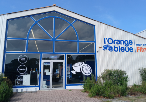 facade salle de sport lorange bleue rochefort