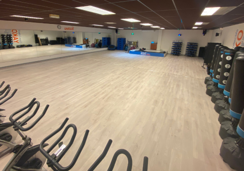 salle de cours collectifs lorange bleue laval universite