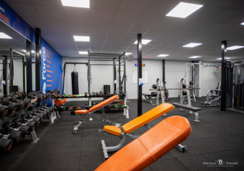 espace musculation lorange bleue fougeres