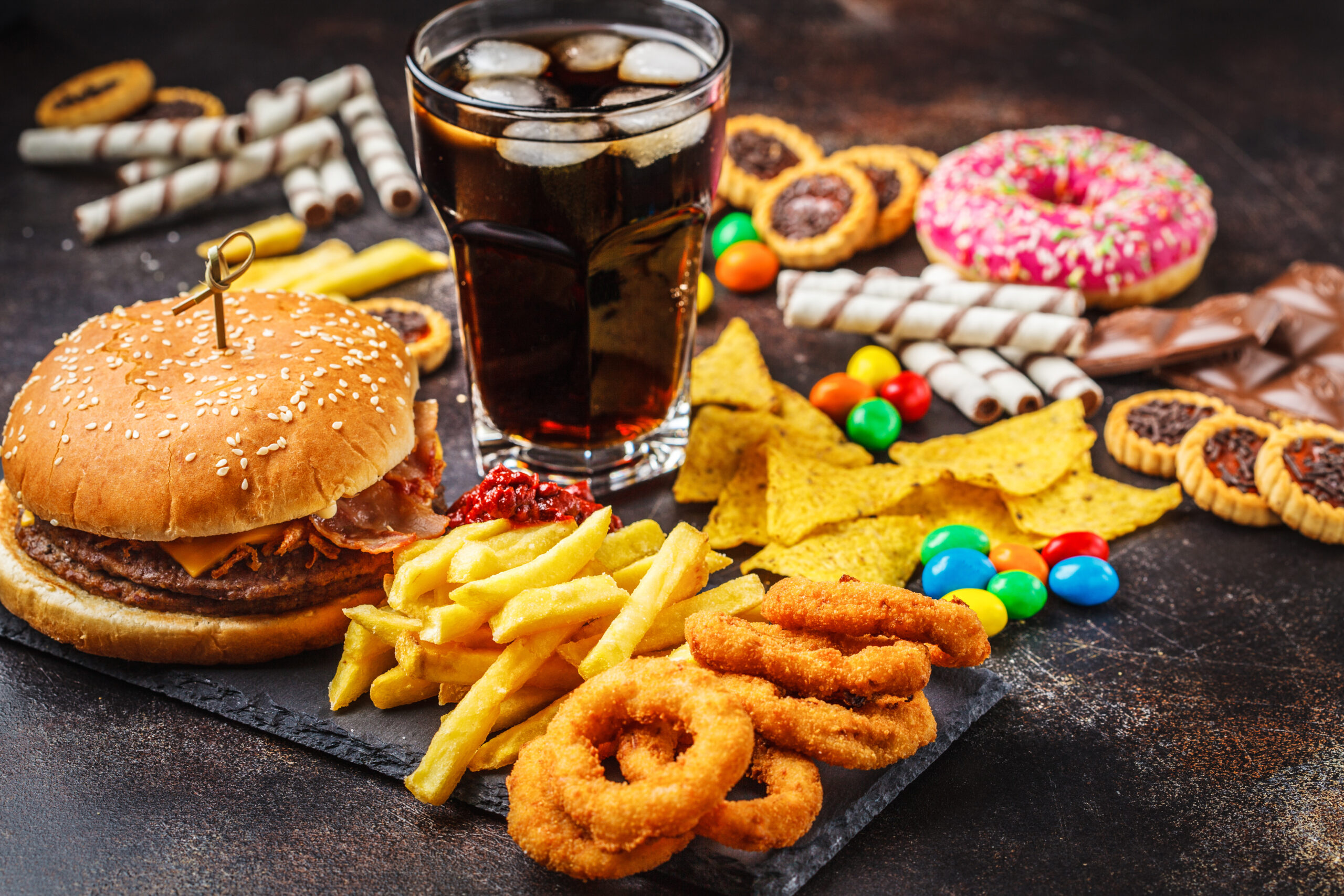 Cheat meal : soda, burger, frite, donut ...