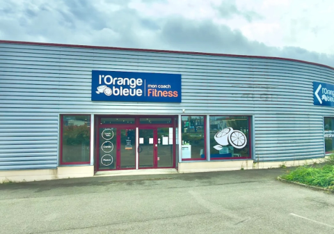 facade salle de sport lorange bleue meslay du maine