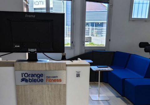 accueil salle de sport lorange bleue tournay