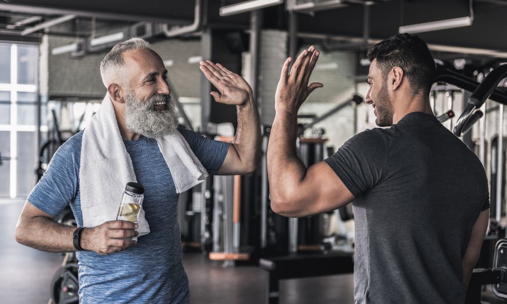 amis a la salle de sport