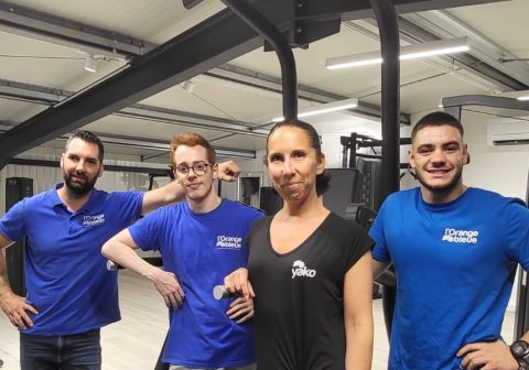 equipe lorange bleue ligne